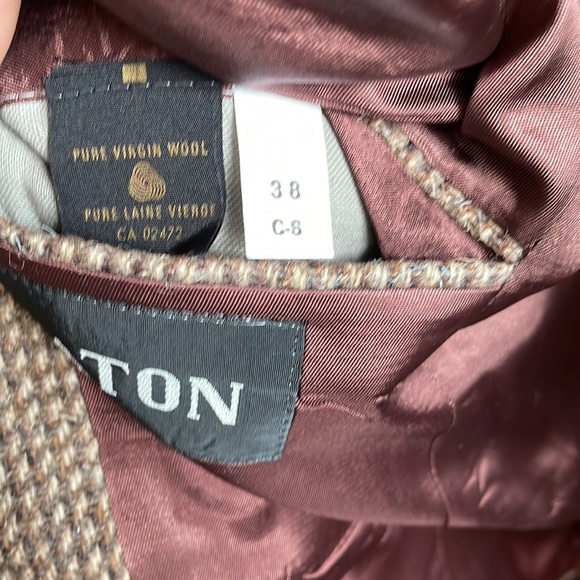 Eaton’s Size 38 tweed Sports jacket - Picture 9 of 11